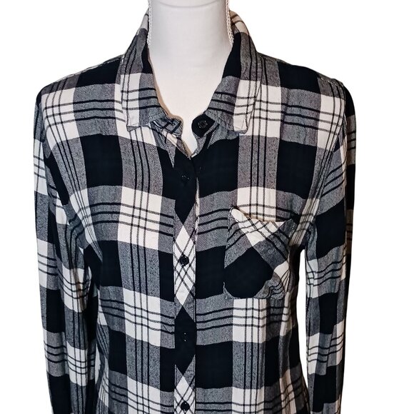 Rails Black/Green/White Plaid Rayon Flannel Size M - Picture 2 of 11